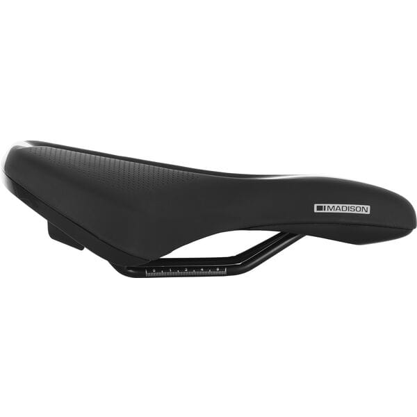 Roam Freedom Saddle - Standard Fit